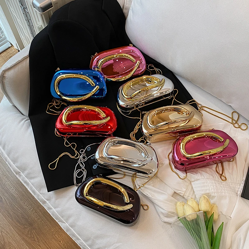 Altın Kapatma Kutusu Debriyaj  - Women Bags 2026 Trends incelemesi ve fiyatı