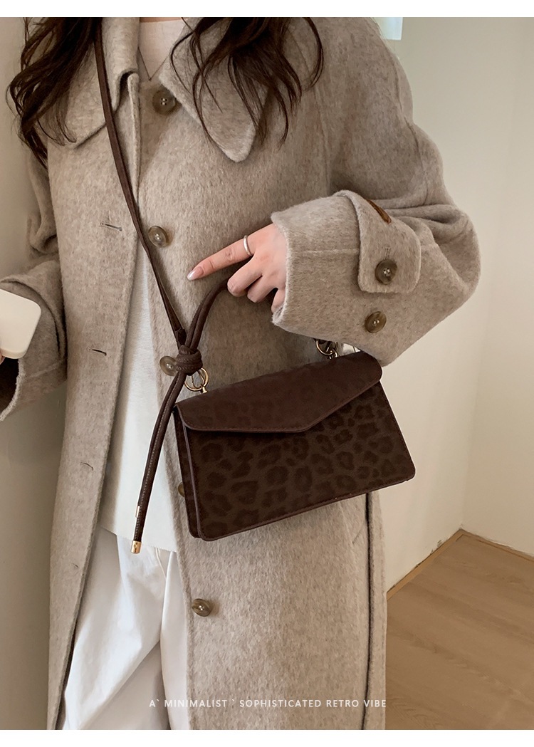 Leopar Baskı Moda Küçük Omuz C - Women Bags 2026 Trends incelemesi ve fiyatı