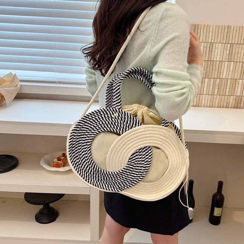Bahar Yeni Çekme Askılı Kadın  - Women'S Young Bags incelemesi ve fiyatı